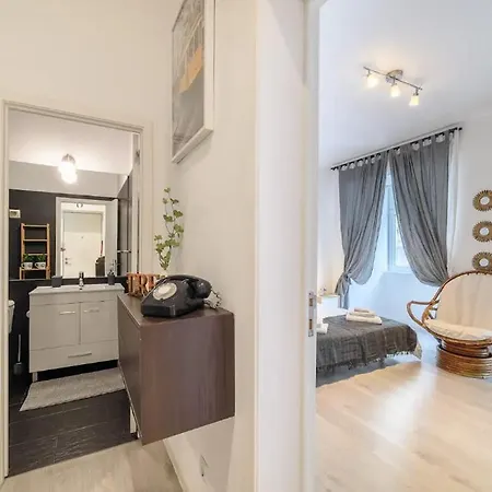 شقة Modern Rustic In Graca By Lovelystay *
